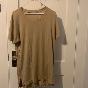 John Elliot tan tee